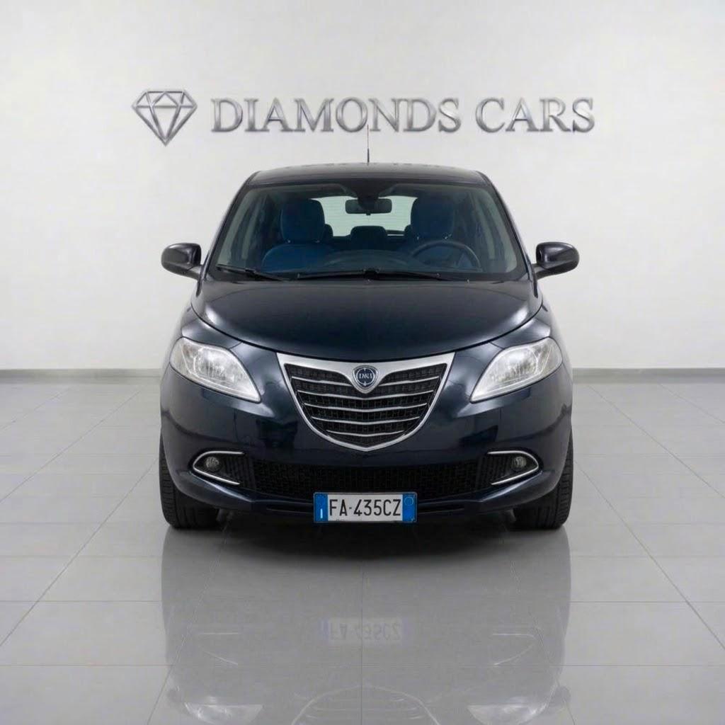 Lancia Ypsilon 0.9 BENZINA AUTOMATICA