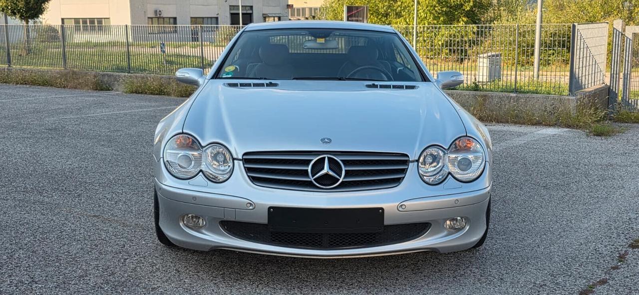 Mercedes-Benz SL350 Roadster