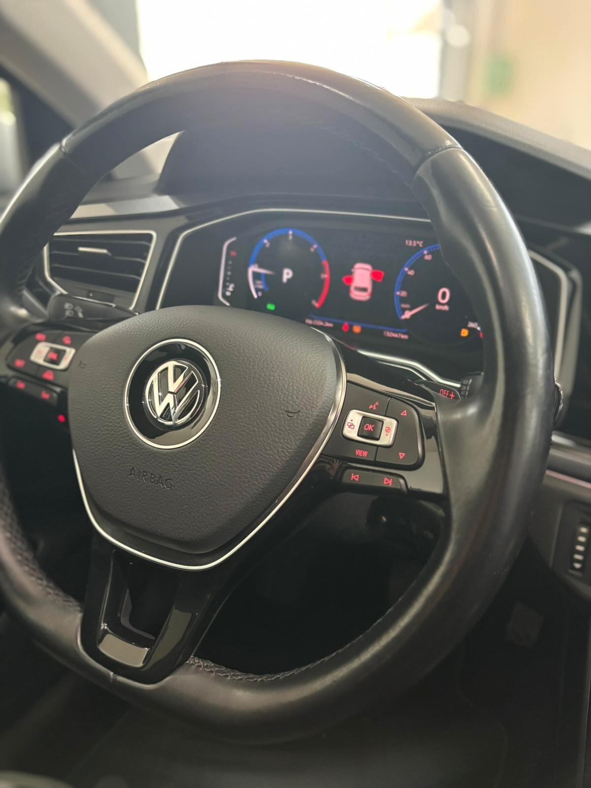 Volkswagen Polo 1.6 TDI 95 CV DSG 5p. R LINE