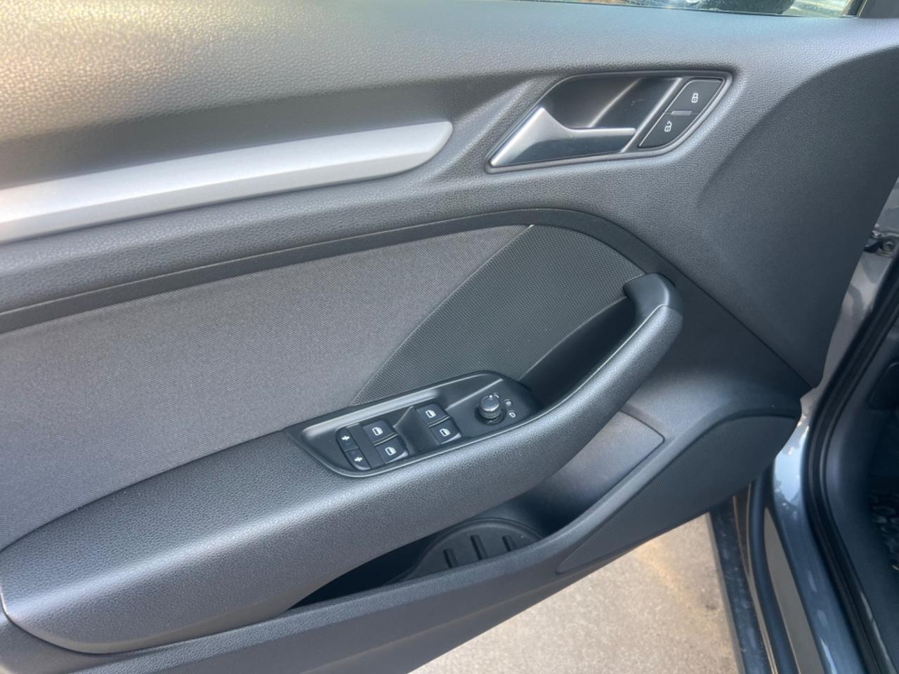 Audi A3 SPB 1.6 TDI clean diesel edition