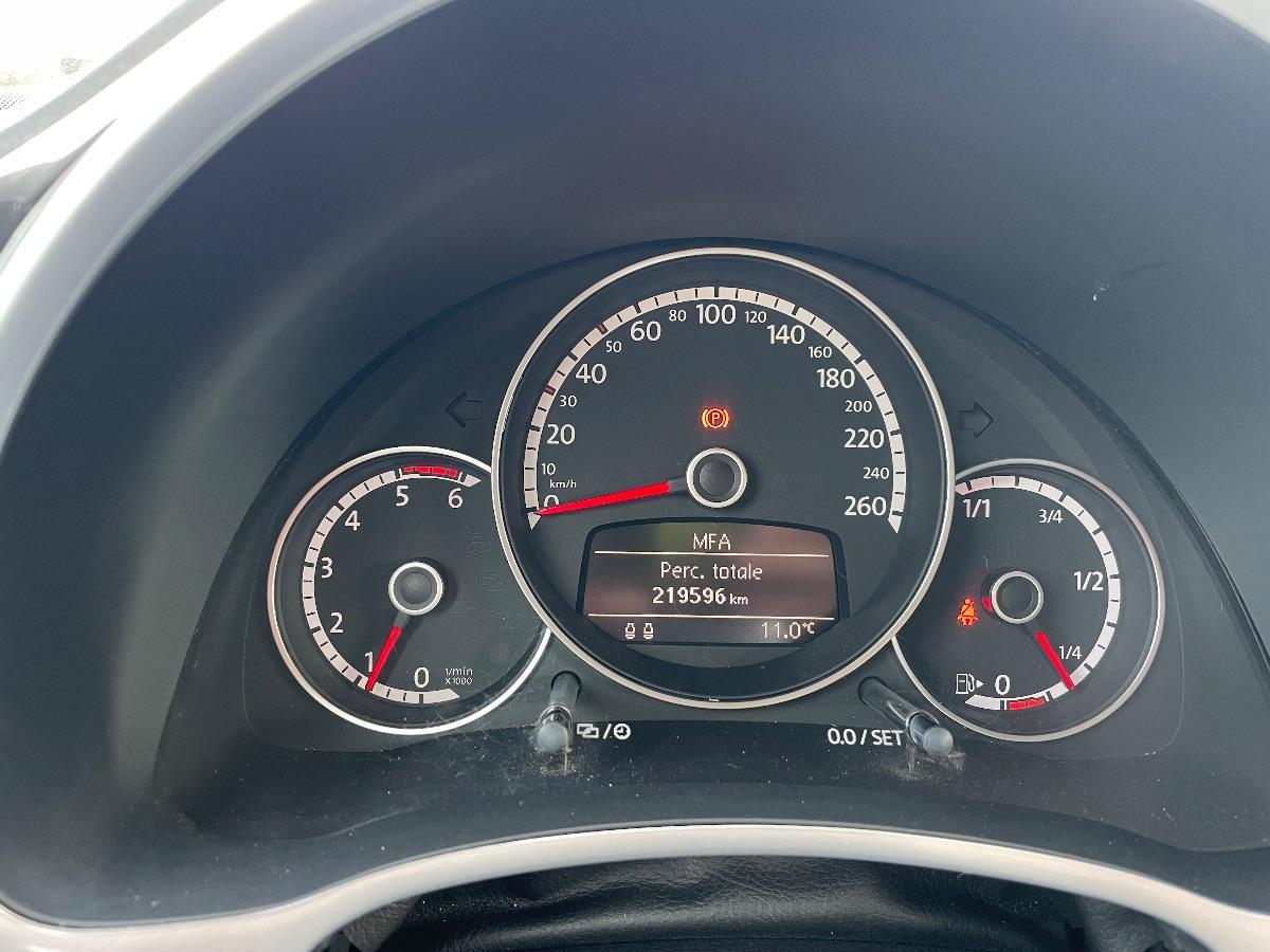 VOLKSWAGEN - Maggiolino - 1.6 TDI Design