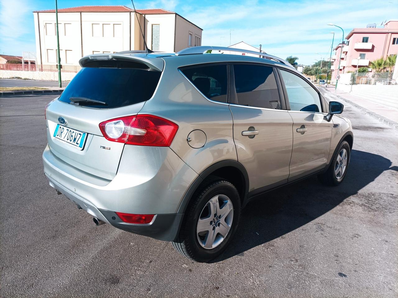 Ford Kuga 2.0 TDCi 136 CV 4WD Titanium DPF