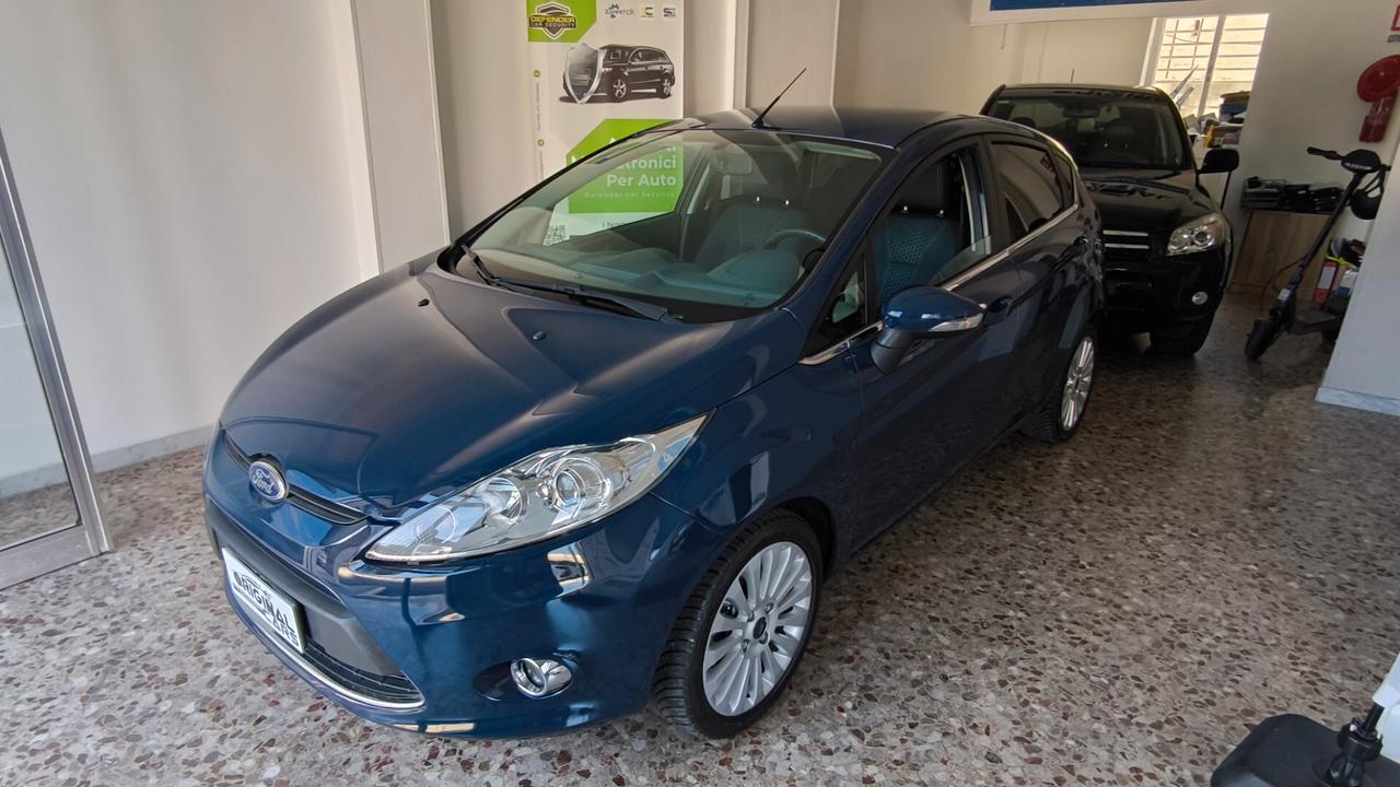 Ford Fiesta 1.4 5 porte Bz.- GPL Titanium