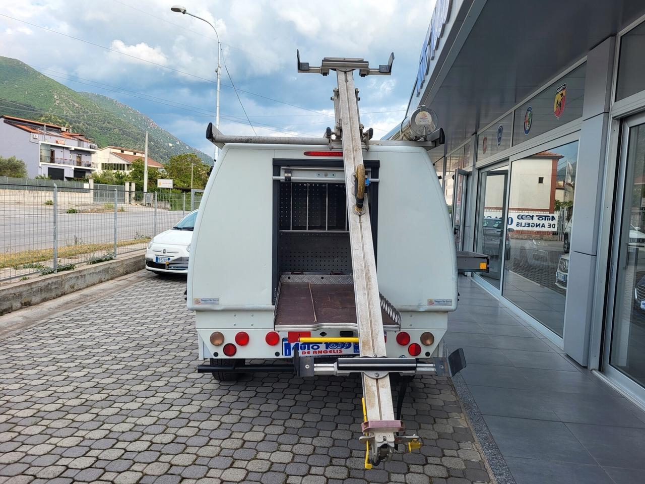 Mitsubishi L200 2.5 DI-D 178 CV 4X4 RIDOTTE BLOCCAGGIO - 4 POSTI