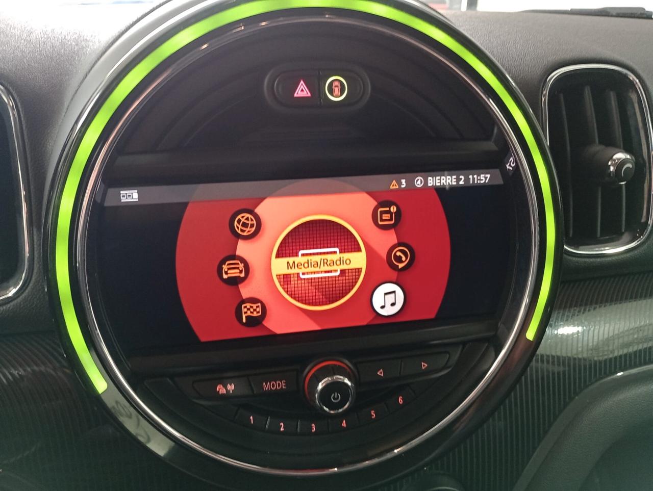 Mini Cooper D Countryman 2.0 Business Automatica