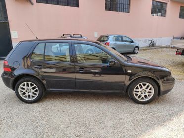 Volkswagen Golf 1.6 cat 5p. aut. Highline