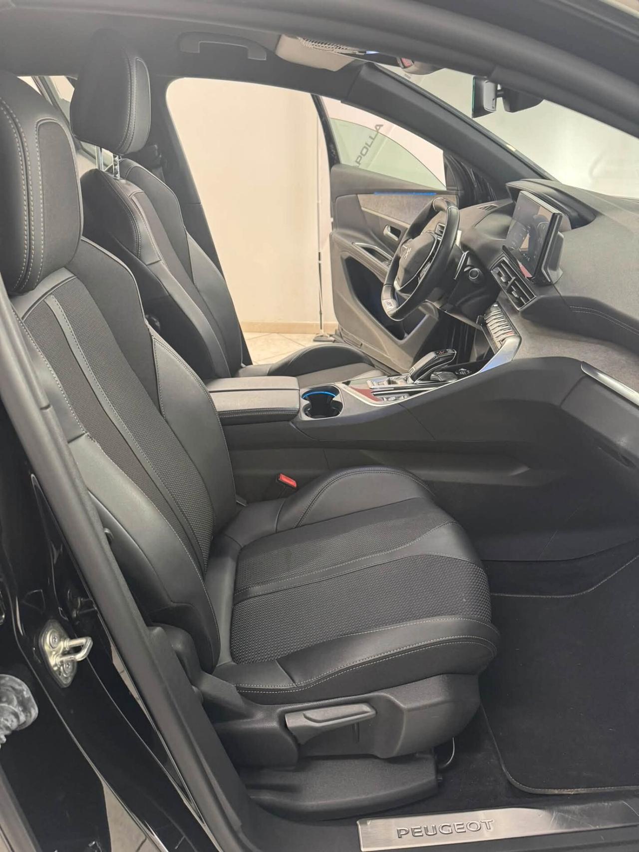 Peugeot 3008 BlueHDi 130 S&S EAT8 GT