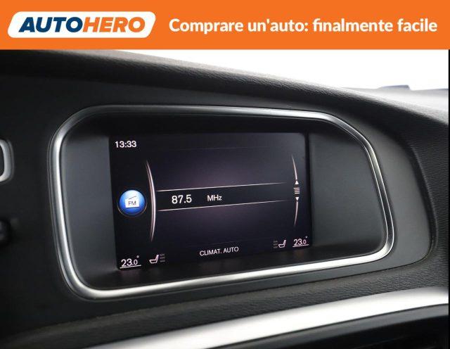 VOLVO V40 D2 R-design