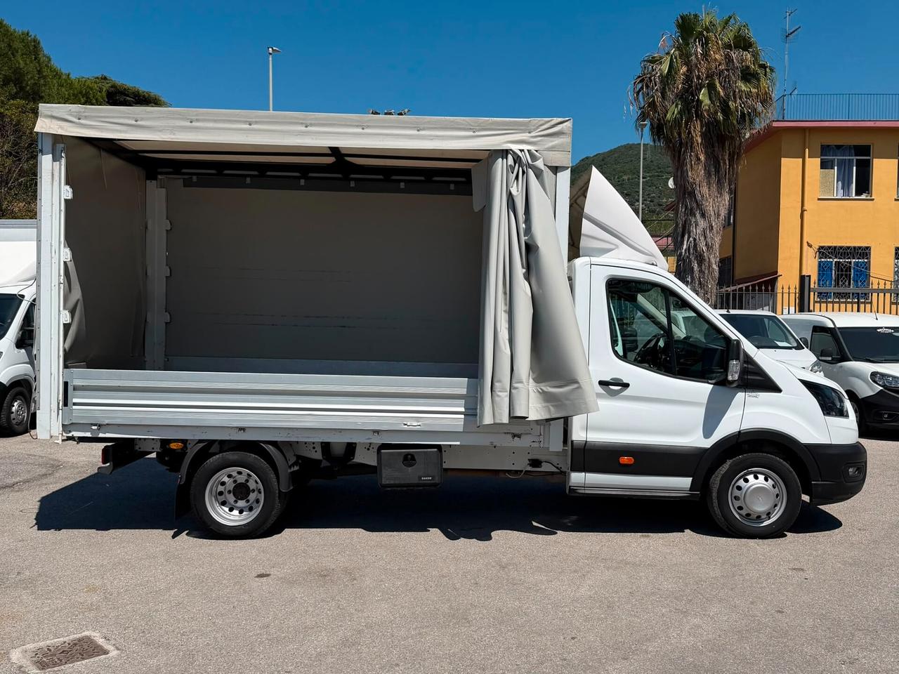 FORD TRANSIT 2.0Ibrido CENTINATO