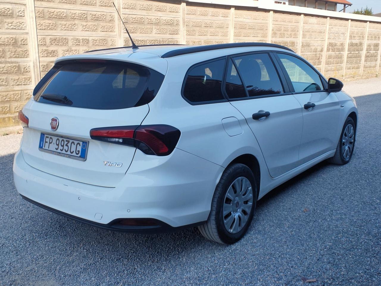 Fiat Tipo 1.6 Mjt S&S SW Pop Van