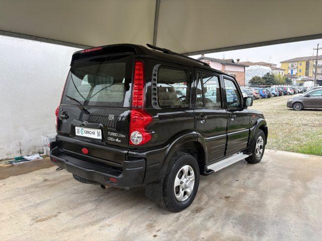 MAHINDRA Goa 2.5 CRDe 4WD 4X4 6 PSOTI KM E MOTORE ORIGINALI