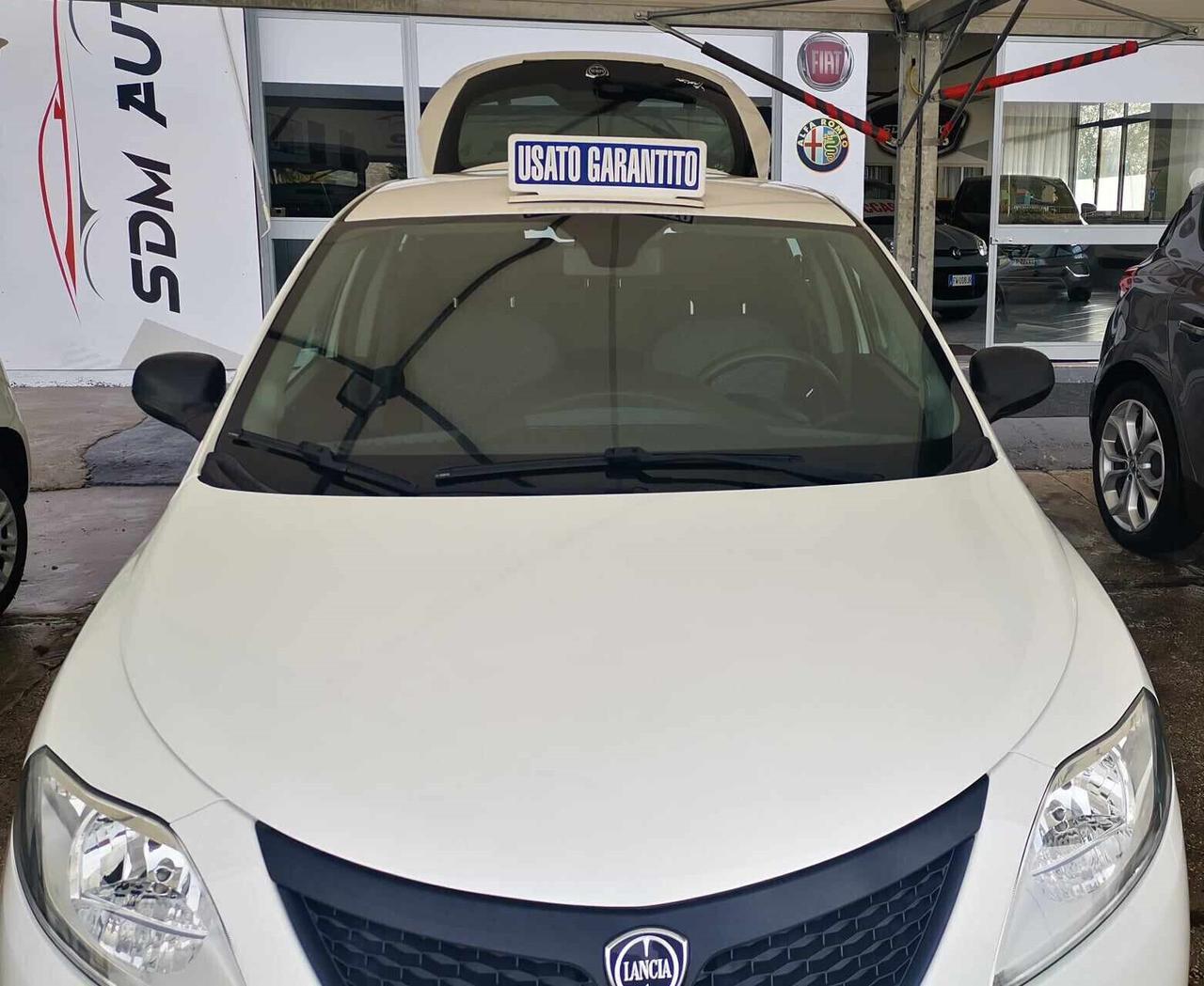 Lancia Ypsilon 1.2 69 CV 5 porte Gold