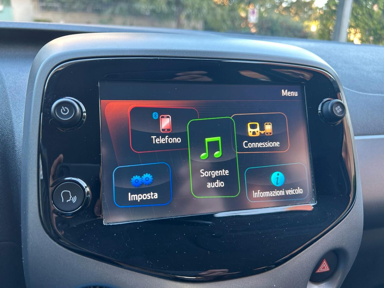 Toyota Aygo Connect 1.0 VVT-i 72 CV 5 porte x-play MMT PREZZO REALE