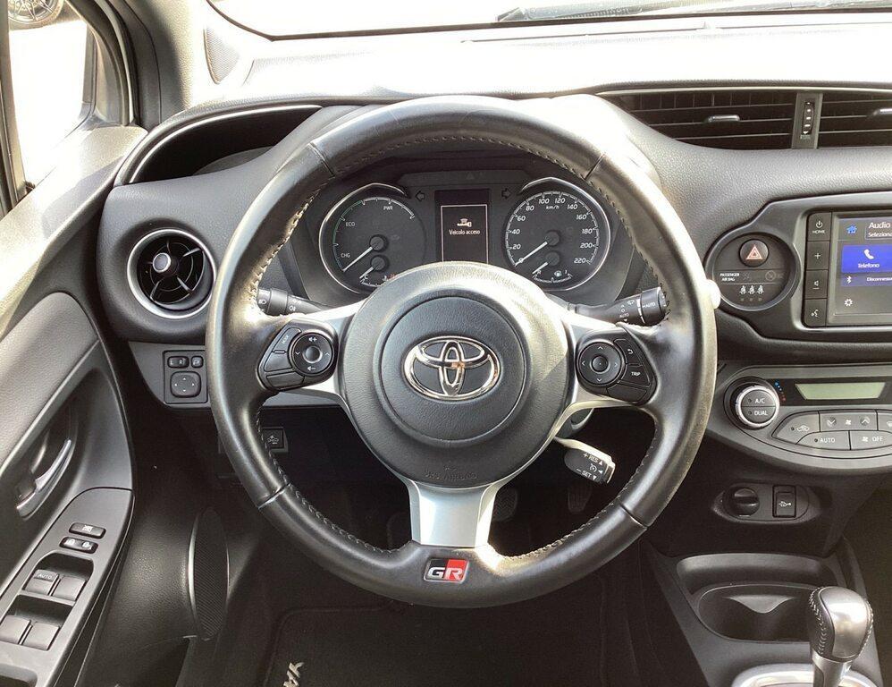 Toyota Yaris 5 Porte 1.5 VVT-i Hybrid GR-S E-CVT