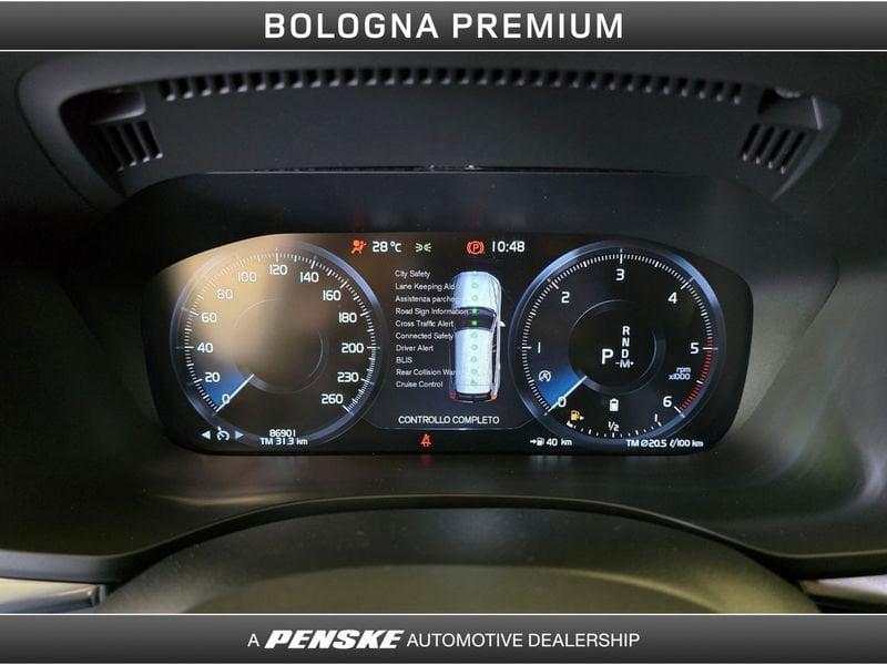 Volvo XC60 B4 AWD Geartronic Inscription