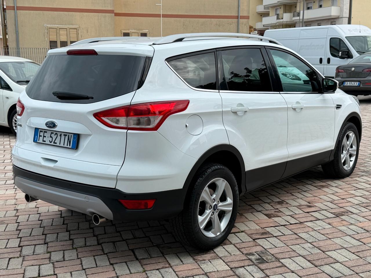 Ford Kuga 2.0 TDCI 120 CV S&S 2WD Titanium