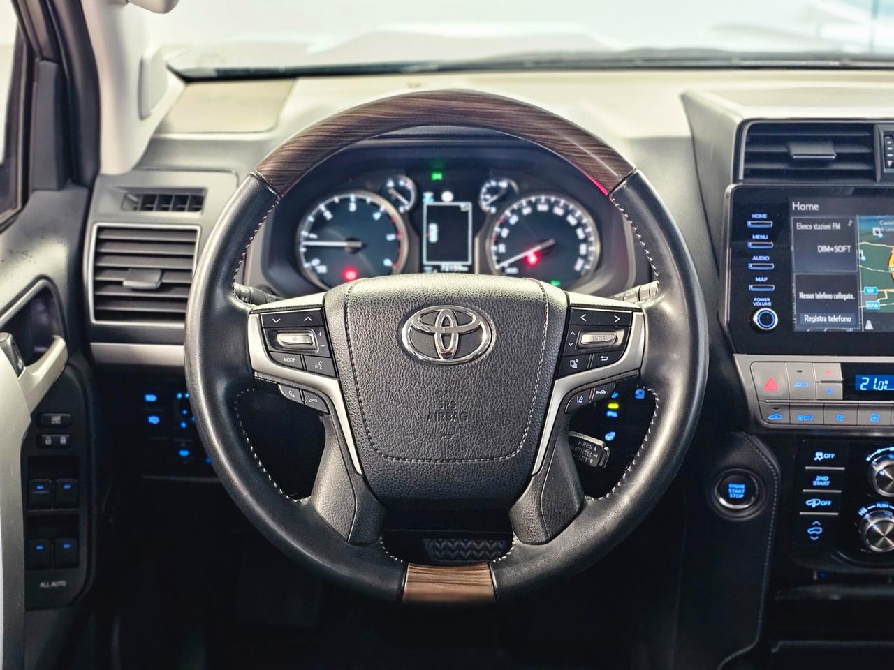 Toyota Land Cruiser 2.8 D4-D A/T 5 porte Executive