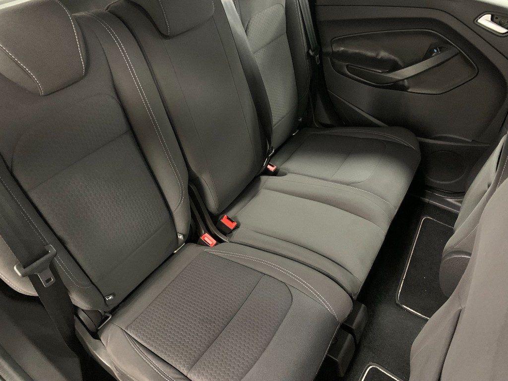 Ford Kuga 1.5 TDCI Titanium 2WD