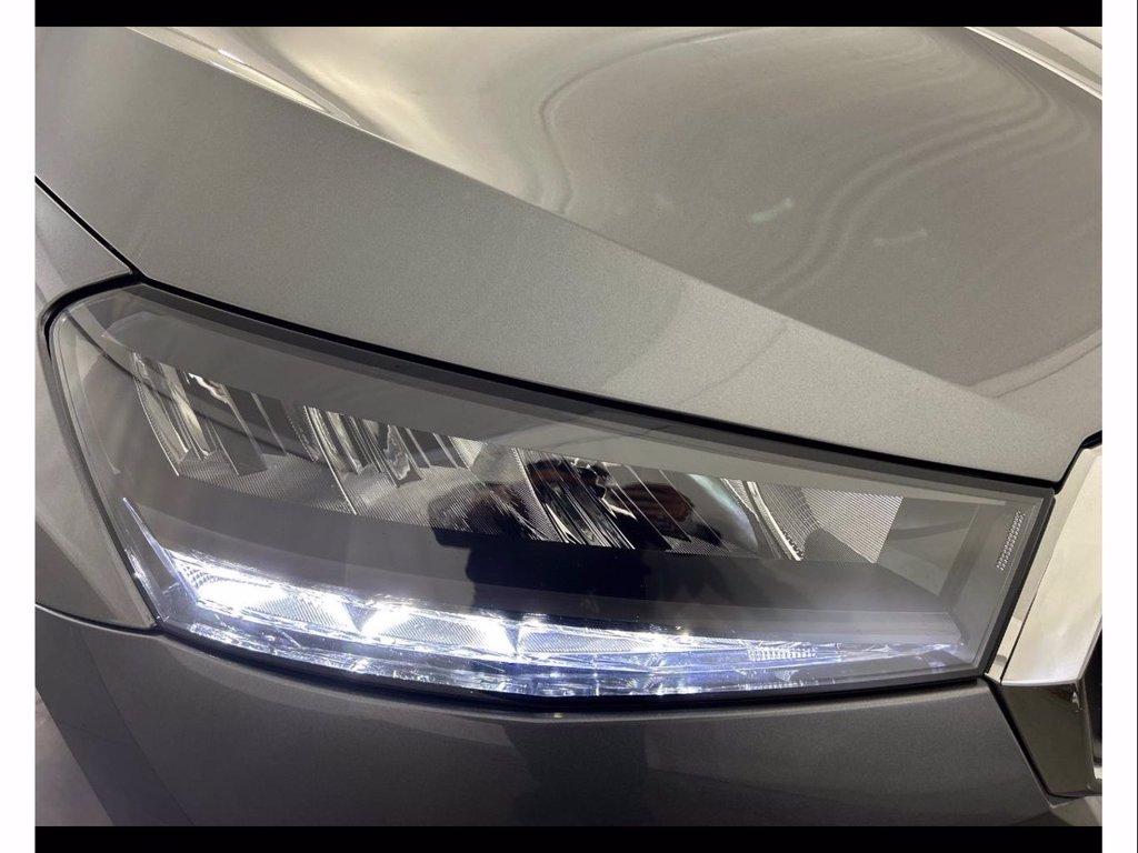 SKODA Fabia 1.0 tsi young edition 95cv del 2025