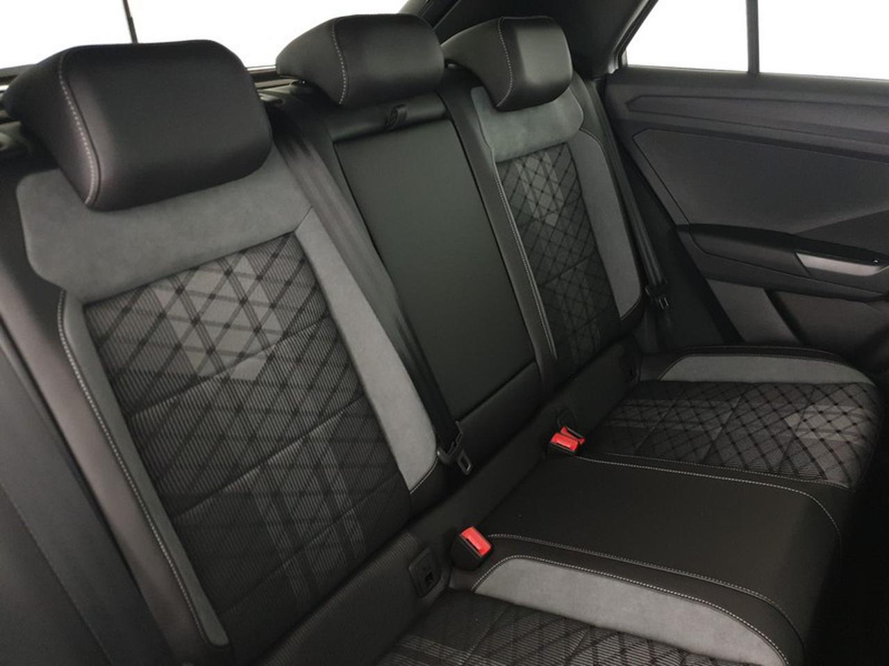 Volkswagen T-Roc 1.5 tsi r-line plus dsg