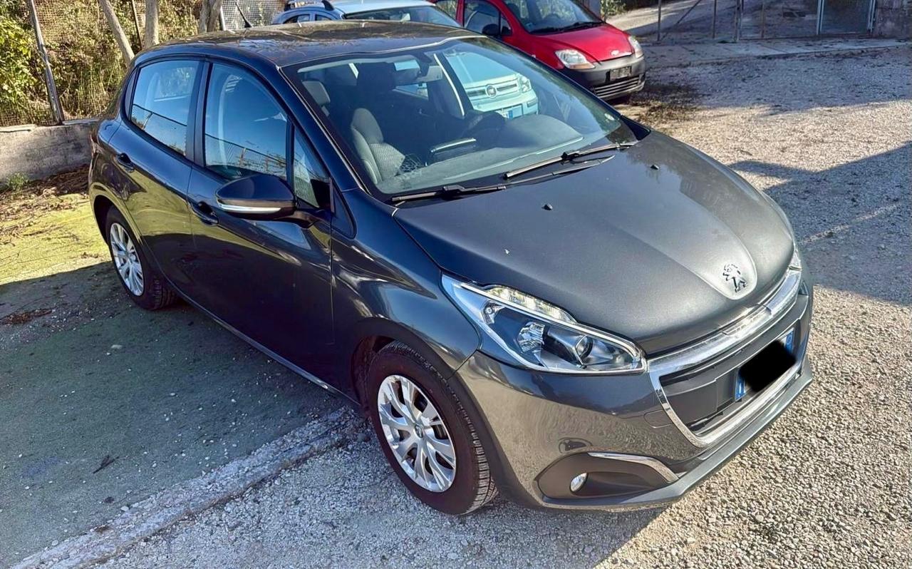 Peugeot 208 1.2 GPL EURO6B -MOTORE DA RIVEDERE