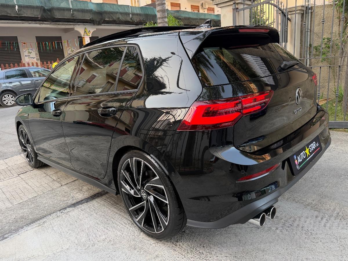 Volkswagen Golf 8 GTD 2.0 TDI 200 CV