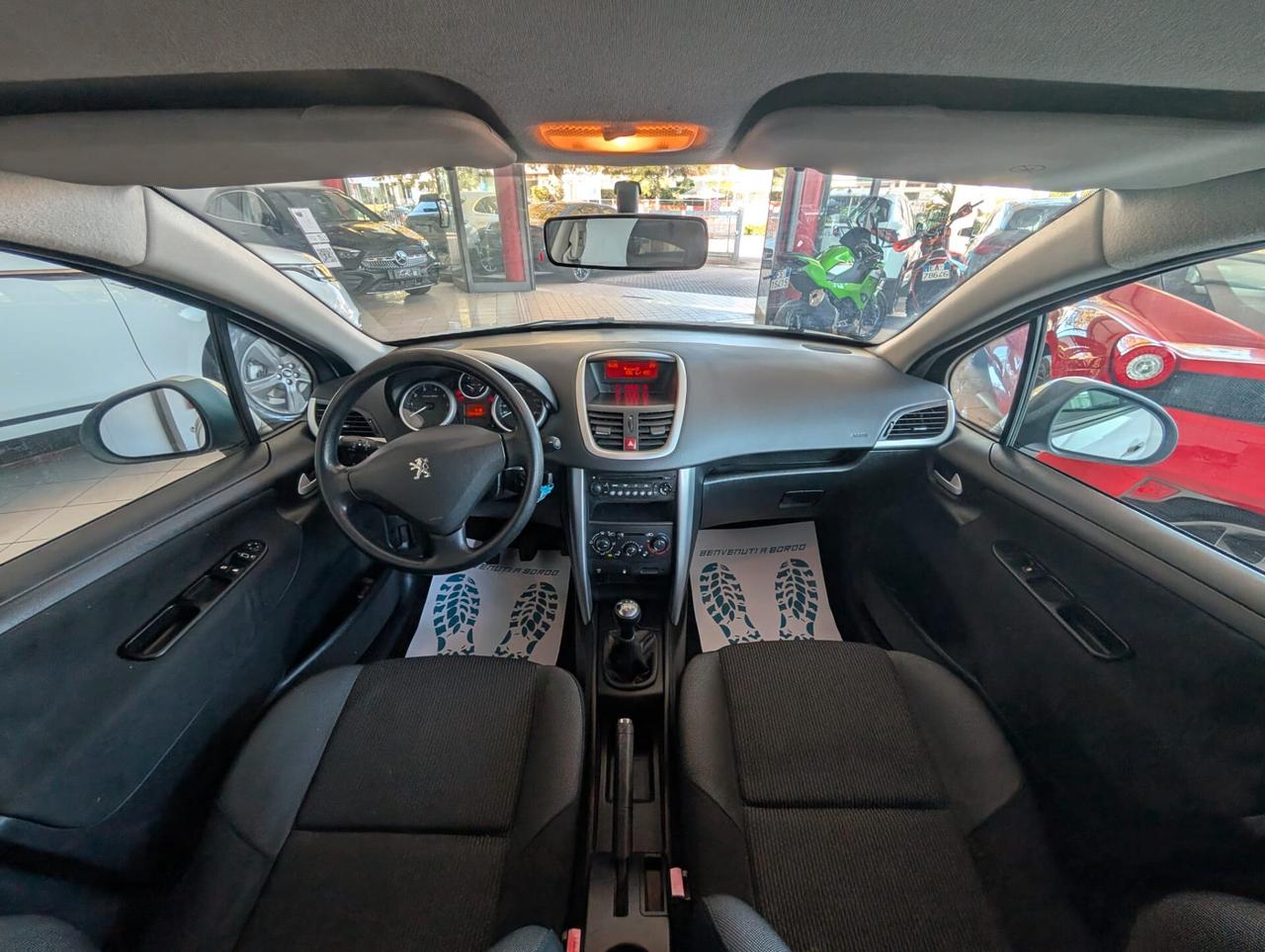 Peugeot 207 Plus 1.4 8V 75CV 5p. ECO GPL