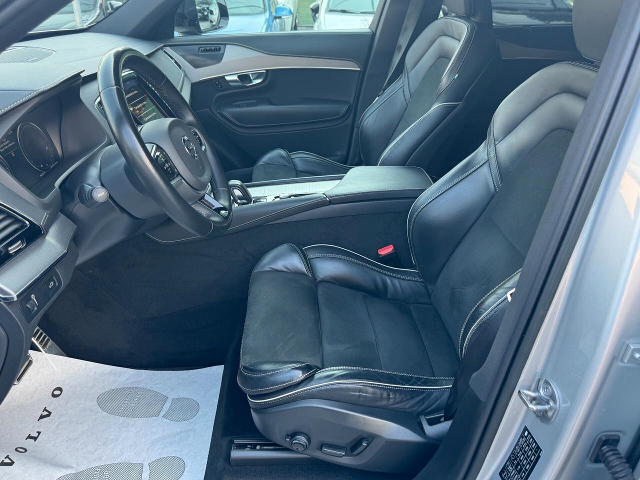 Volvo XC 90 XC90 B5 (d) AWD automatico 7 posti Plus Bright