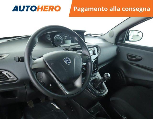 LANCIA Ypsilon 1.2 69 CV 5 porte Silver