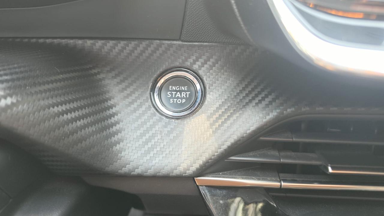 Peugeot 208 PureTech 100 Stop&Start 5 porte Allure