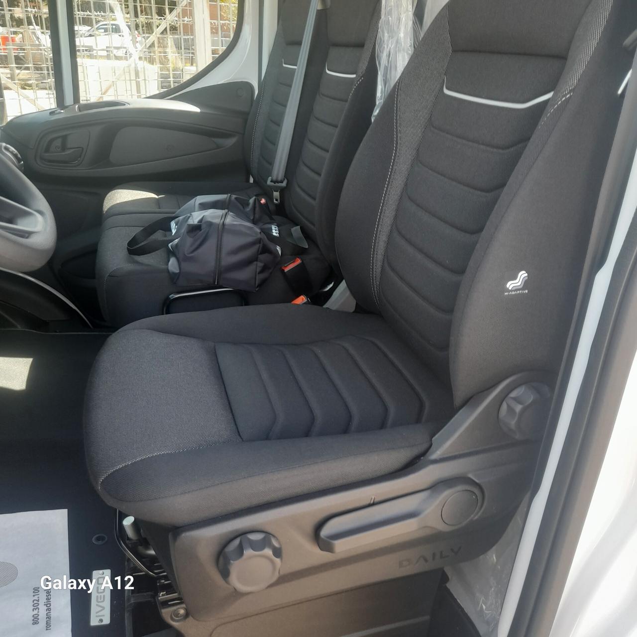 Iveco Daily 35S12V 2.3 HPT PM-TN Furgone