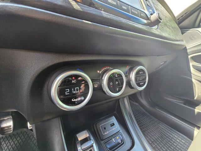 ALFA ROMEO Giulietta 1.6 JTDm NEOPATENTATI UNICO PROPRIETARIO PERMUTE