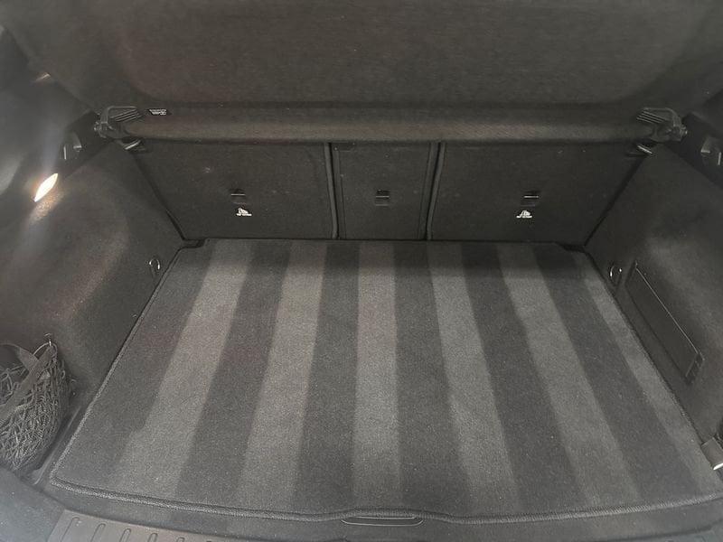 Mercedes-Benz GLA 200 d Premium auto