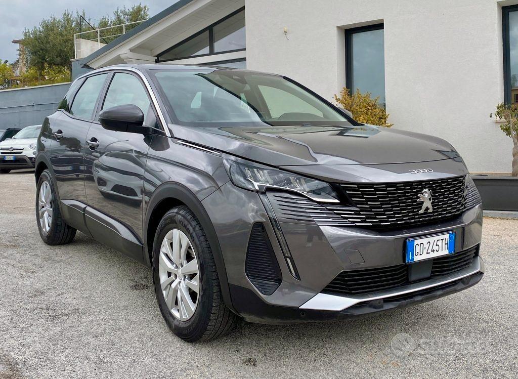 Peugeot 3008 HDi 130 CV Allure Navi Virtual Camera