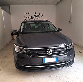 Volkswagen Tiguan 1.5 TSI ACT Life - 1064