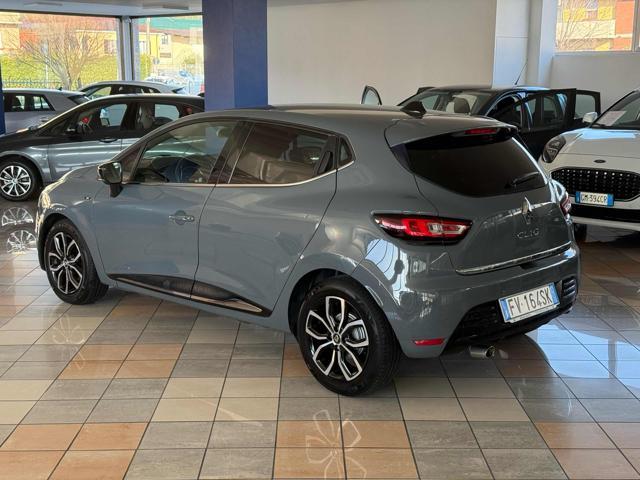 RENAULT Clio dCi 8V 90 CV 5 porte Moschino Intens