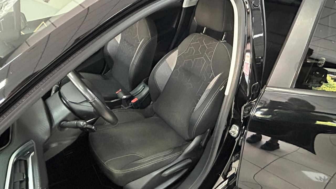 Peugeot 2008 BlueHDi 100 S&S Active