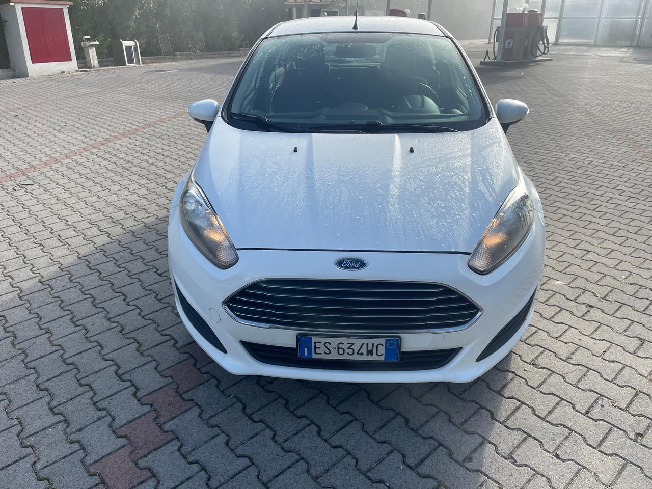 Ford Fiesta 1.4 5p. Bz.- GPL Titanium
