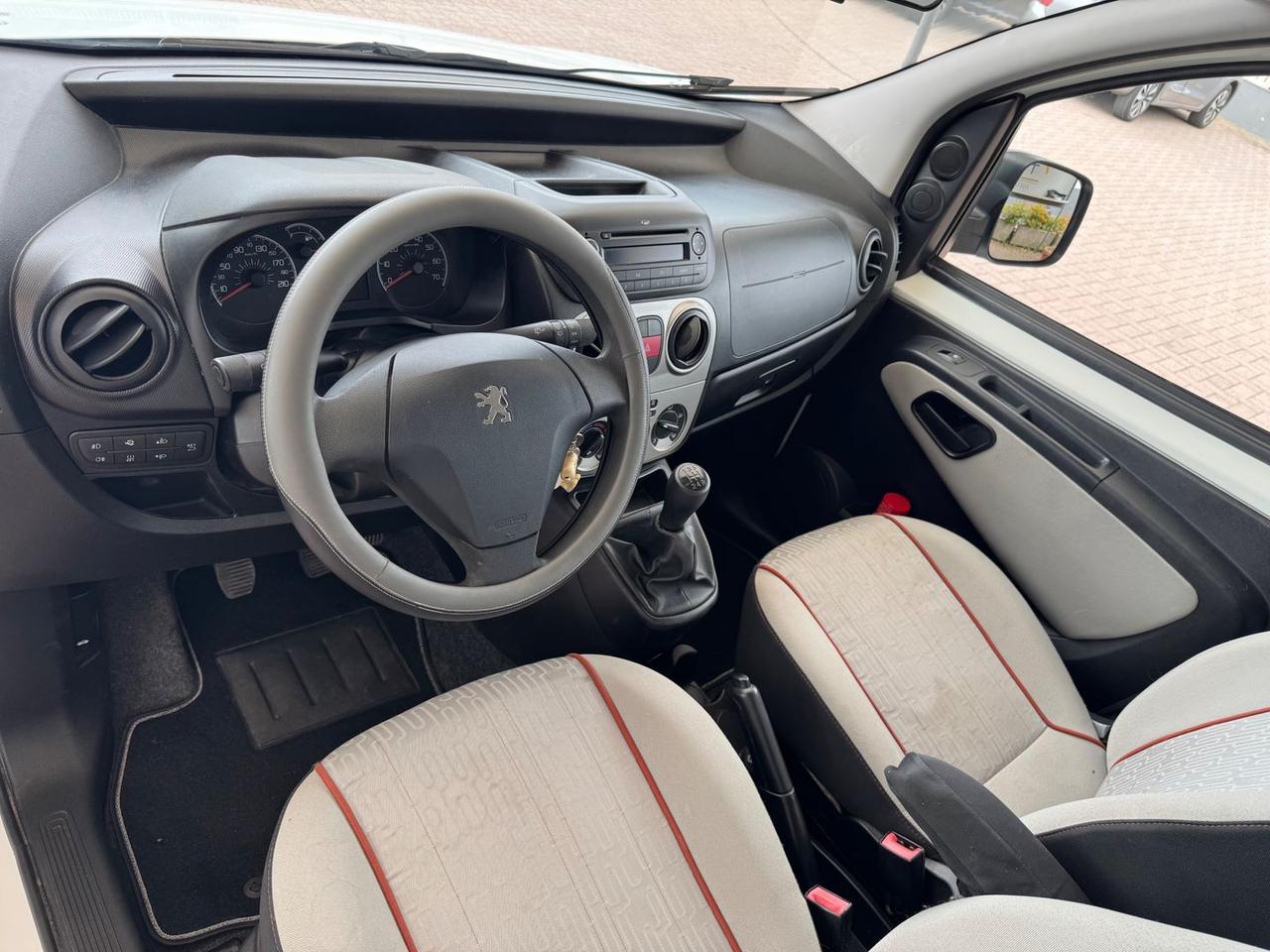 Peugeot Bipper Style 1.3 HDI FAP 75 #6382