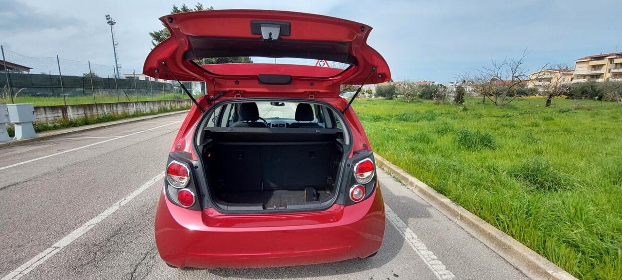 AVEO 1,3 DIESEL 95 CV TELEFONO LEGA START E STOP X NEOPATENTATI IMPECCABILE