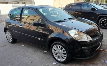 Renault Clio 1.2 16V 3 porte Le Iene