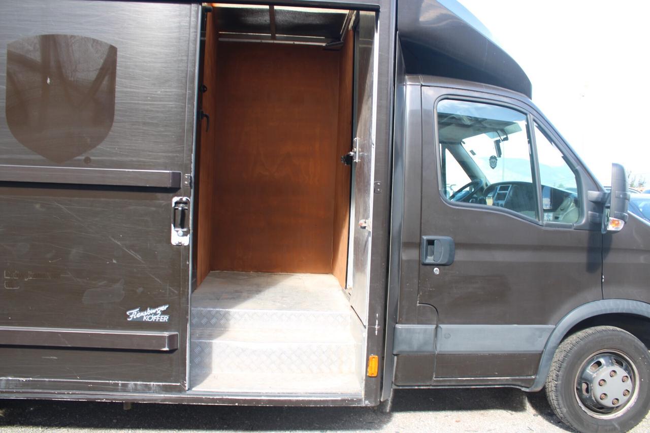 Iveco Daily 35C17LV BTor 3.0 HPT PL-TM-RG Furgone trasporto cavalli
