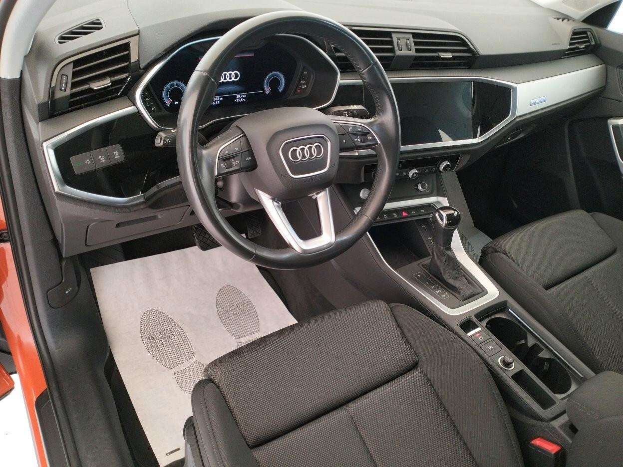AUDI Q3 40 2.0 tdi Business quattro 190cv s-tronic - IVA ESPOSTA