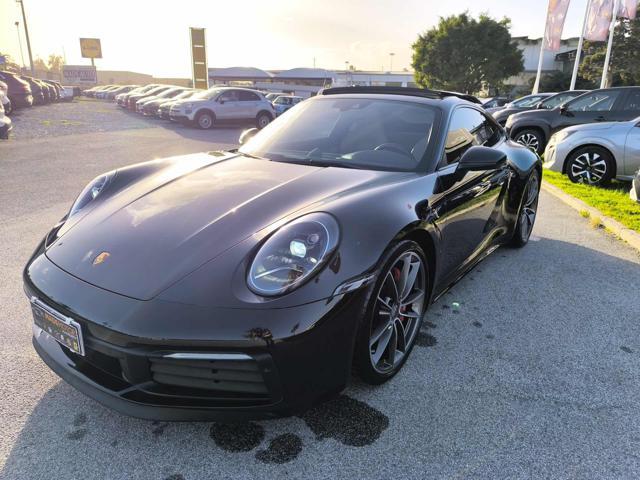 PORSCHE 911 Carrera S