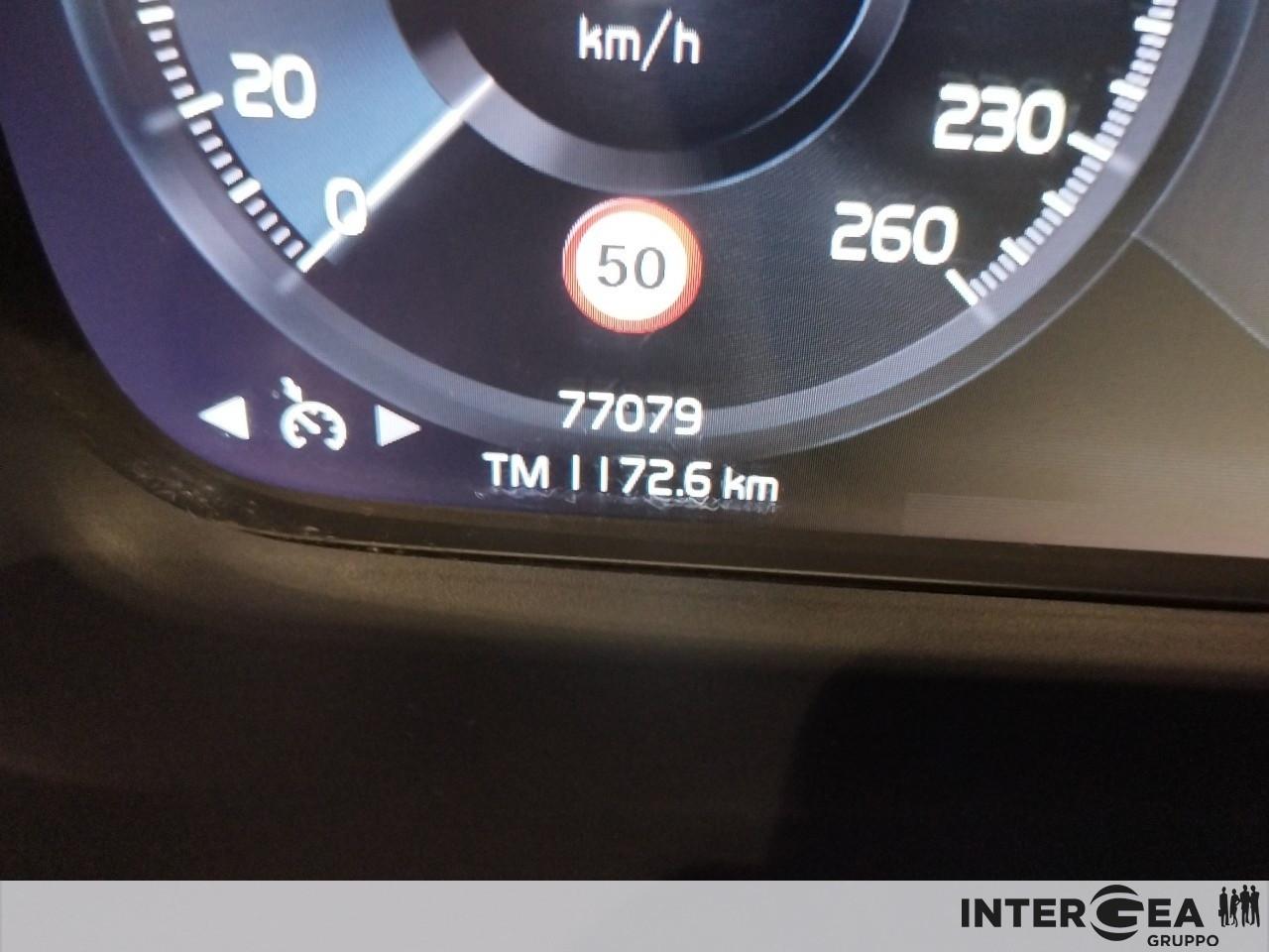 VOLVO XC40 1.5 t2 Momentum Pro auto my21