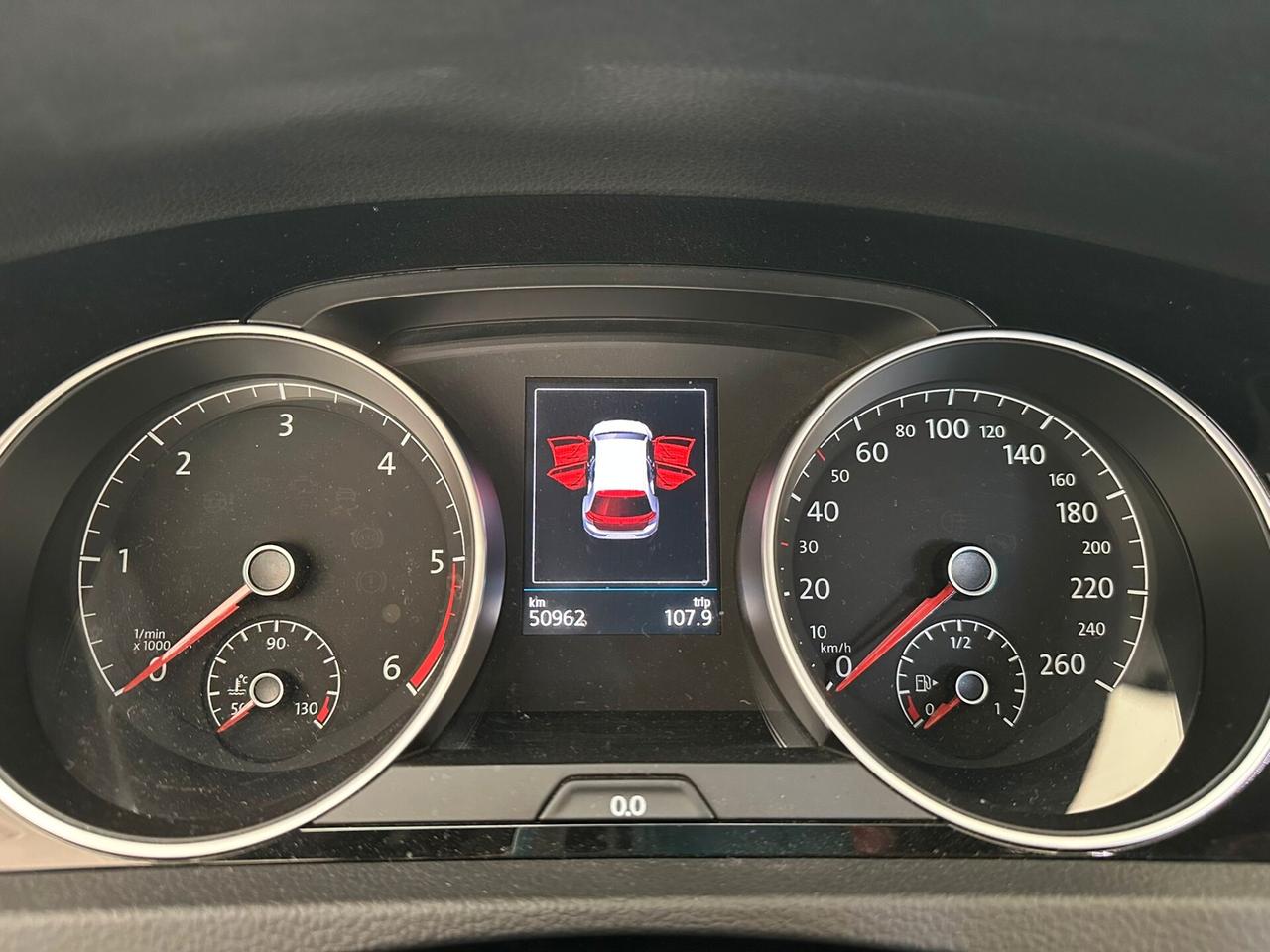 Volkswagen Golf 2.0 TDI 150cv DSG 5p. Sport Rline