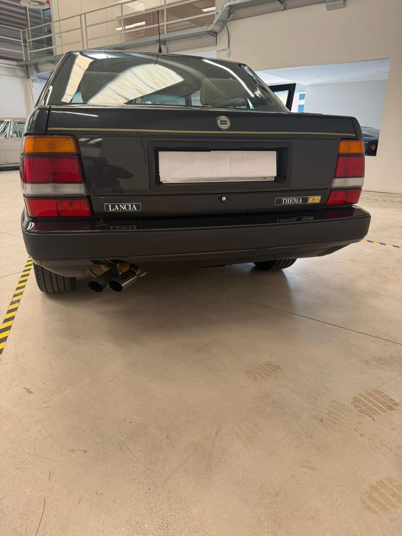 Lancia Thema Ferrari