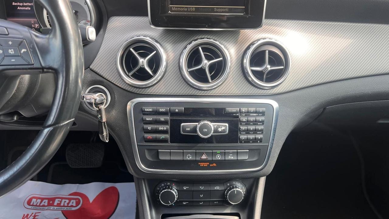 Mercedes-benz GLA 200 CDI Premium