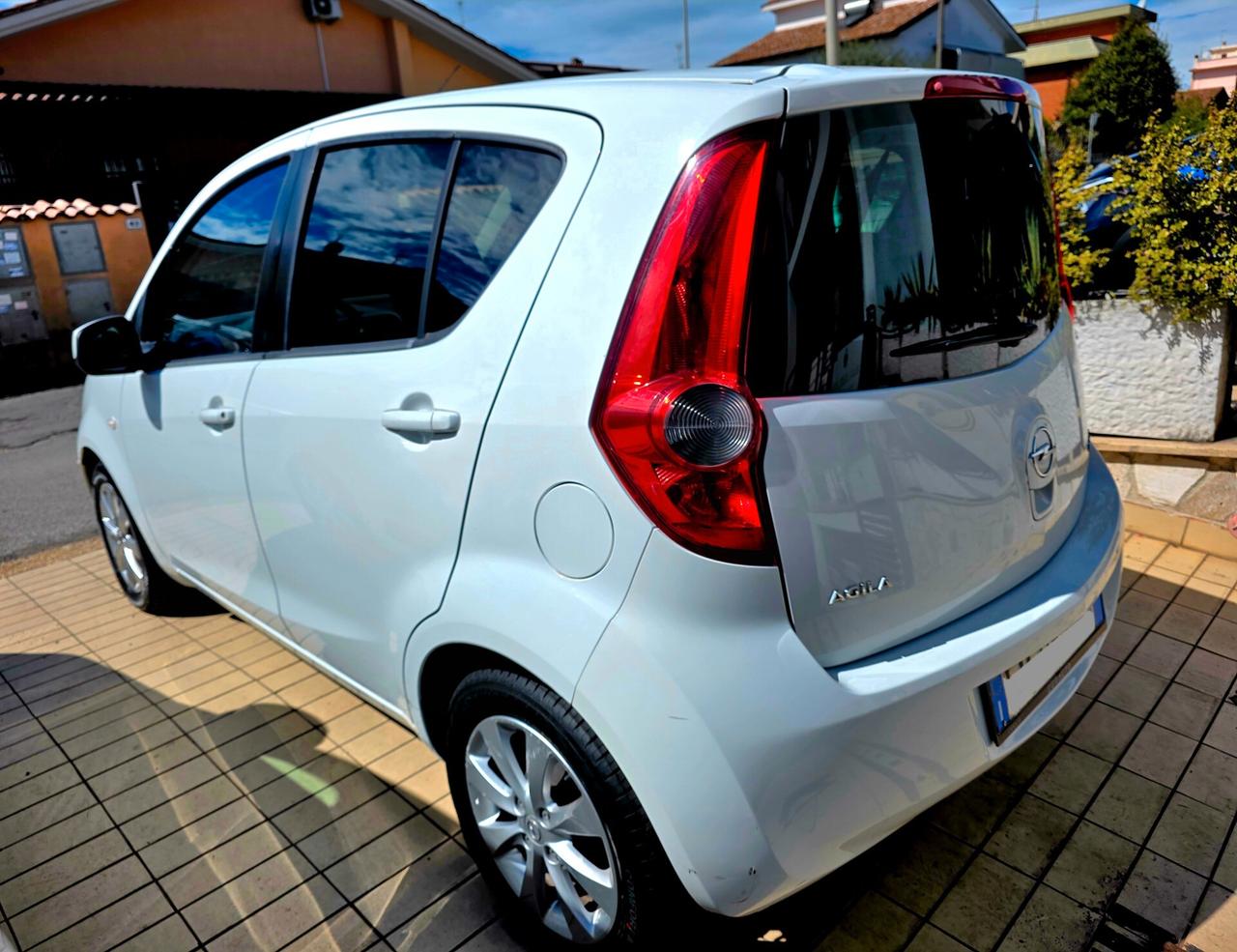 Opel Agila 1.0 12V 68 CV Elective