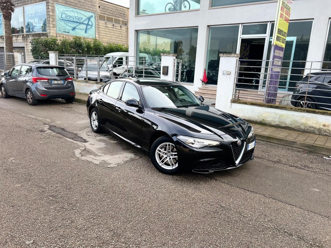 Alfa Romeo Giulia 2.2 Turbodiesel 160 CV AT8 Business